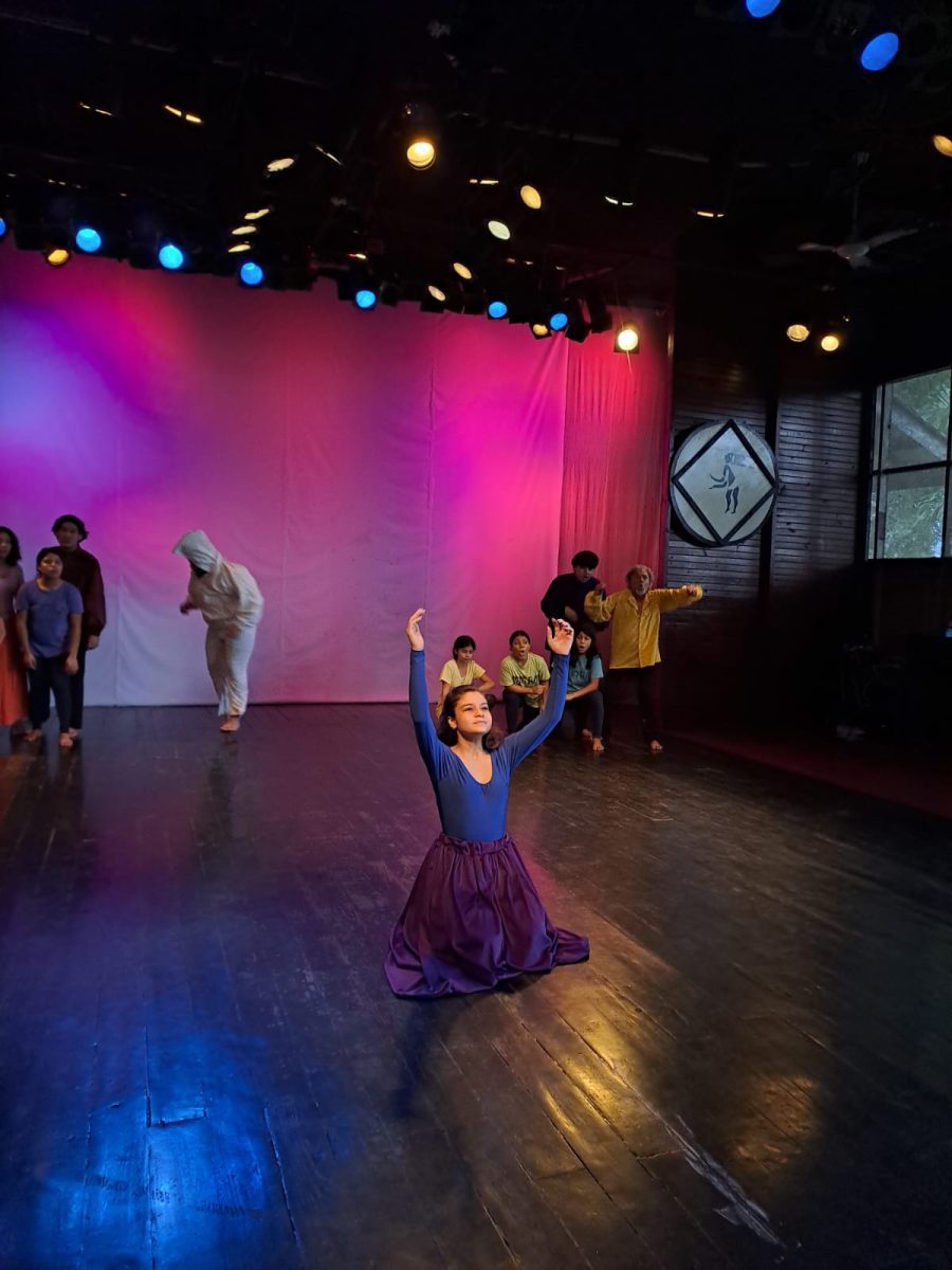 Abigail Andino «para mi el teatro es como la imaginación de un niño jugando, llena muchos vacíos en mi alma.