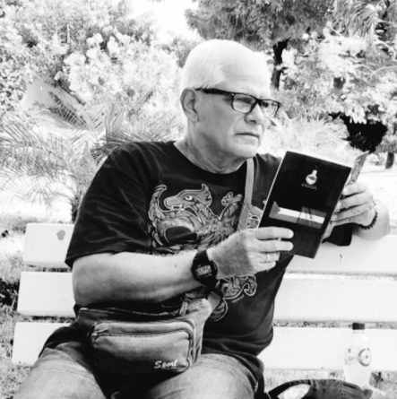 Bitácora de futuro: ¡Se serpentea, y honorable es tu andar que escribe pohesía!