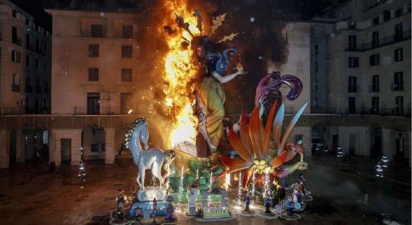 Controversia en Alicante: Los días festivos en el calendario laboral de la Comunidad Valenciana para 2024