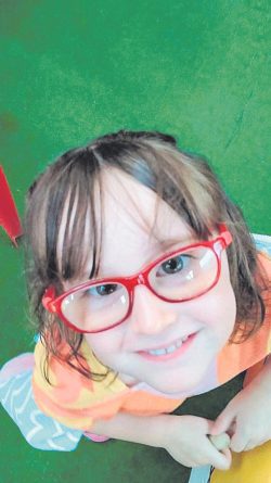 la muerte de 2 niñas, montan en Elche