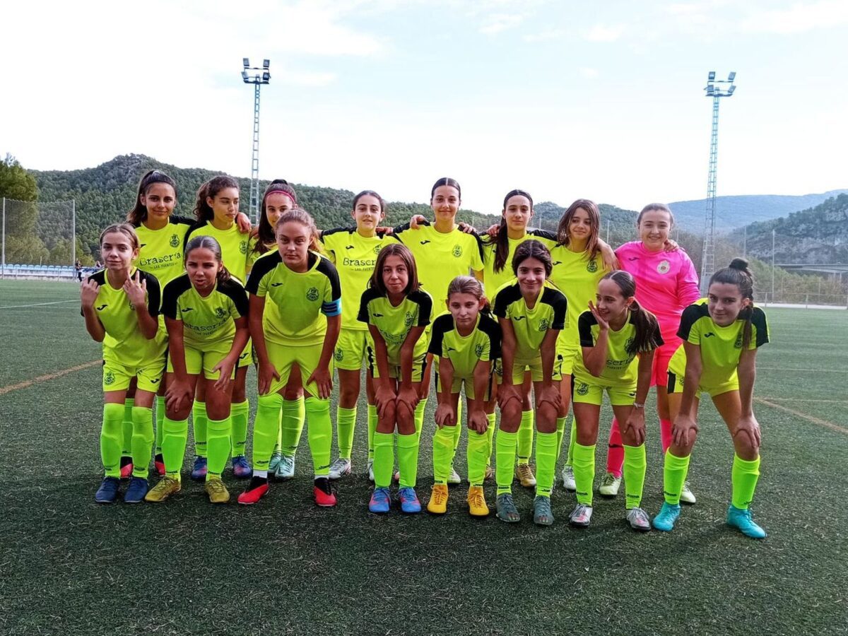 Los equipos Infantil y Senior de fútbol del Atlético de Aspe golean a domicilio