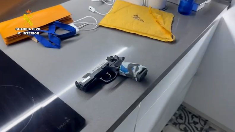 Desarticulada en Barbate una organización criminal dedicada a realizar vuelcos a otros narcotraficantes