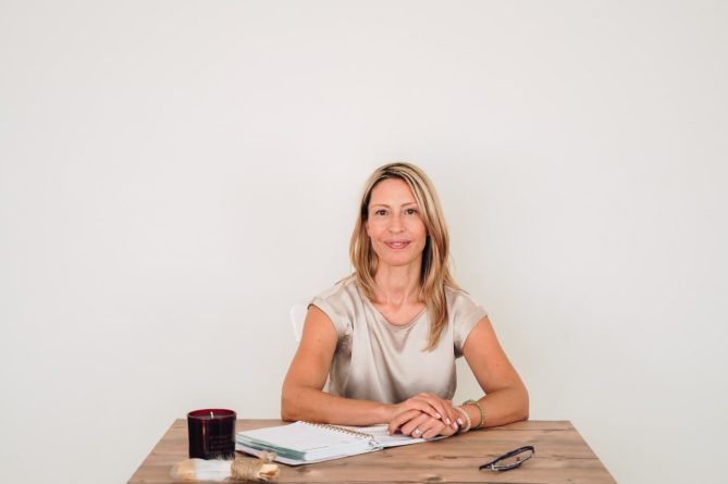 Descubriendo a Yolanda Arquero autora de Imprescindible