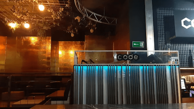 Code Social Club: Sala Nocturna en Alicante Centro