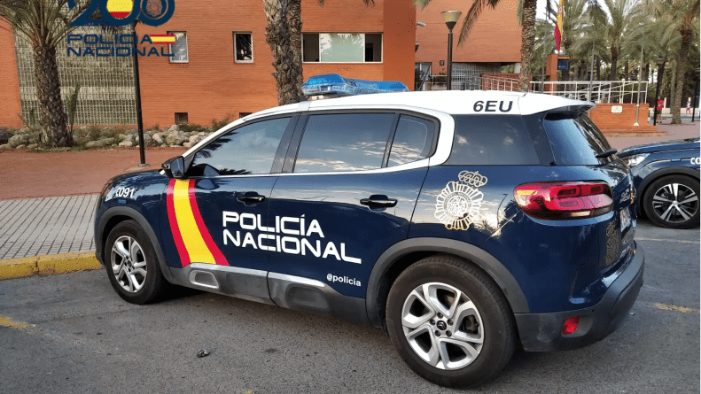 Un ladrón multirreincidente detenido en Elche tras una minuciosa investigación causó más de 4.200 euros en perjuicios a sus víctimas