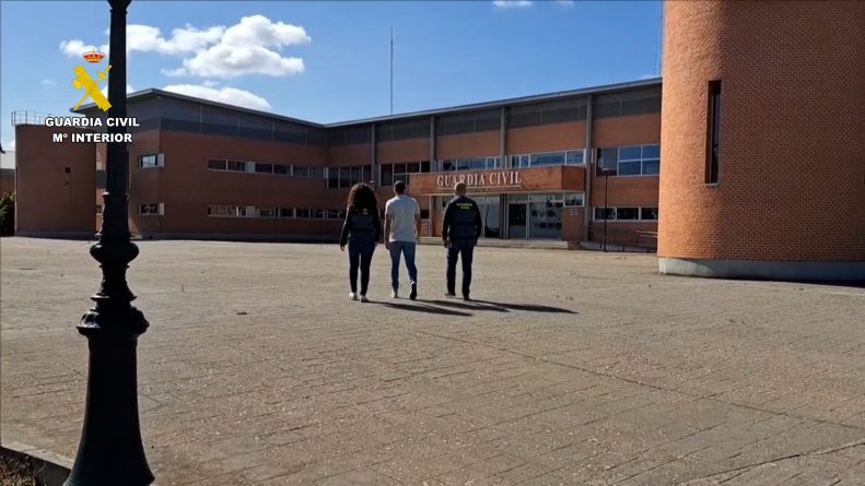 Cinco jugadores de fútbol investigados por un delito de odio y lesiones