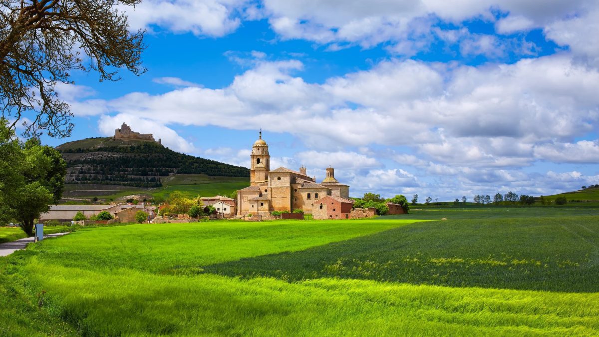 Castrojeriz, la joya del Camino de Santiago francés