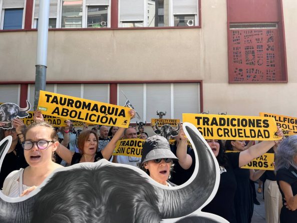Demandan la cancelación de las corridas de toros