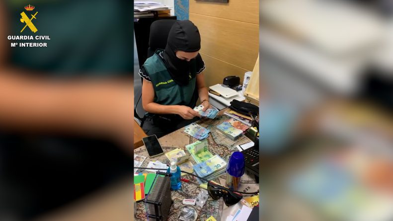 Desarticulado un grupo criminal dedicado a realizar estafas por medio de bonos de remisión en Sanlúcar
