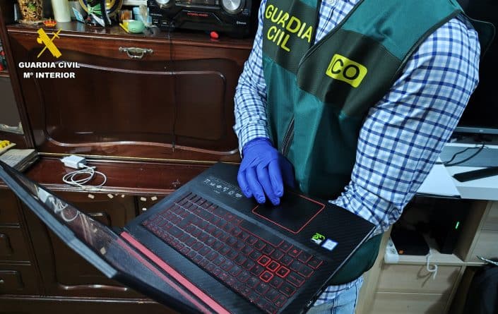 Detenidas dos personas por un centenar de ciberataques a organismos de la Administración Pública y entidades privadas