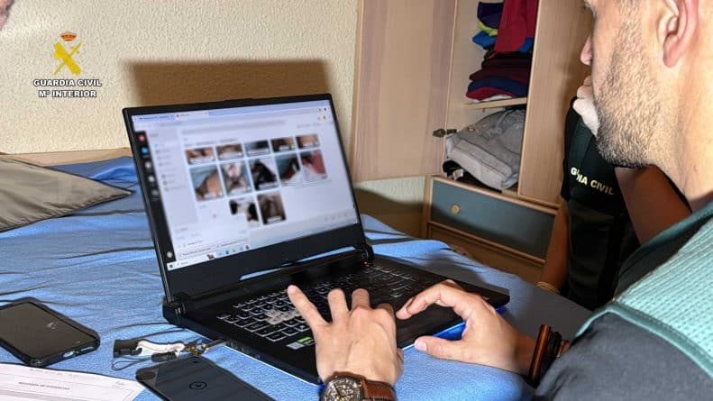 Detenido un ciber-depredador sexual que embaucaba a niñas de ocho y nueve años para obtener material pornográfico