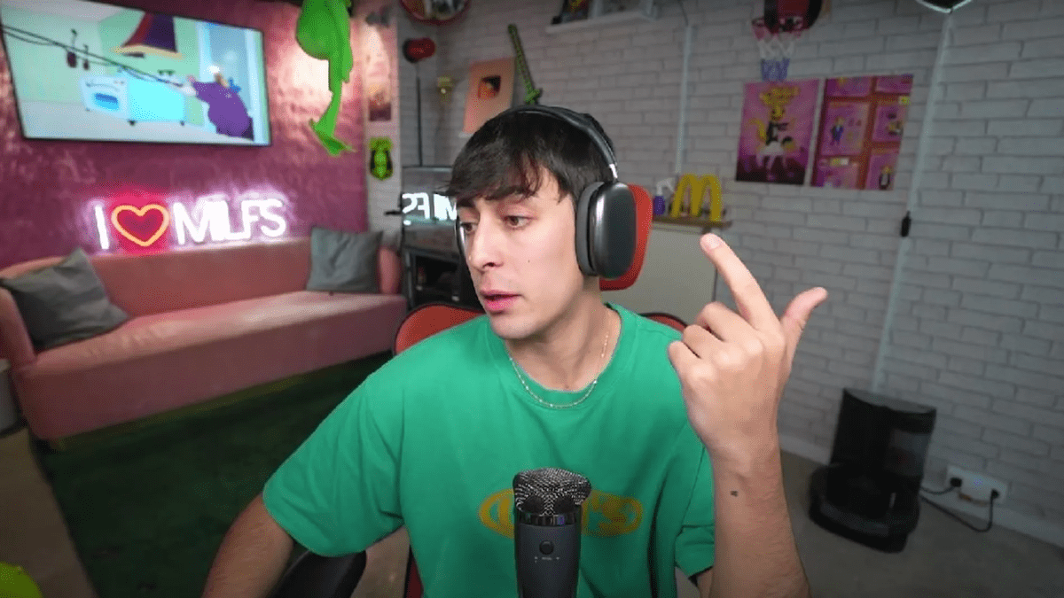 Alicante amenaza con denunciar al youtuber Nil Ojeda por el reto en el que jóvenes fingían ahogarse en la playa
