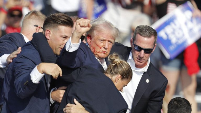 El FBI pide ayuda para recabar información sobre el autor del atentado a Trump