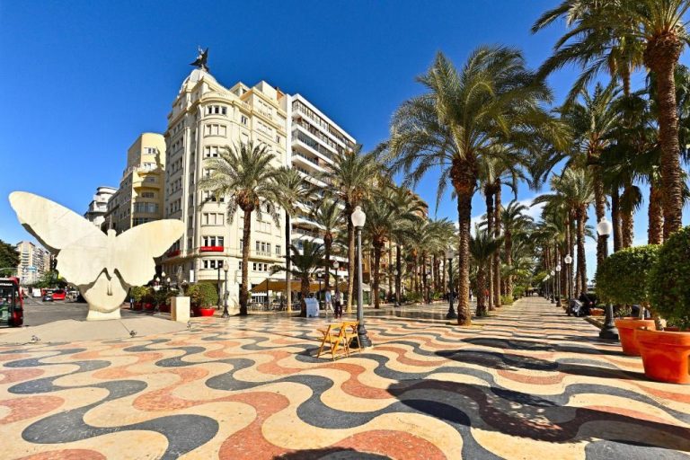 La Rambla en Alicante: Vivir Aquí es un Lujo