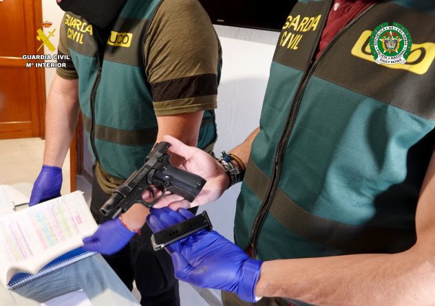 La Guardia Civil libera a 11 mujeres que eran obligadas a ejercer la prostitución en una vivienda en la isla de Lanzarote