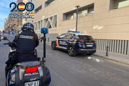 Detenidos dos jóvenes en Alicante durante intento de robo en un chalet