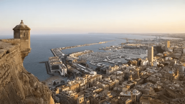 es DIFICIL vivir en el Centro de Alicante