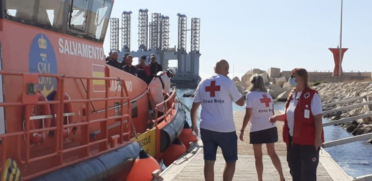 Alicante registra un incremento de personas vulnerables en las pateras que alcanzan sus costas