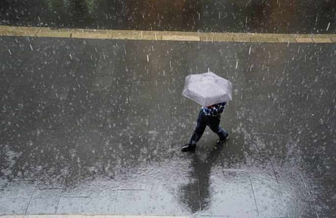 Fuertes lluvias en Alicante: Aemet lanza alerta amarilla