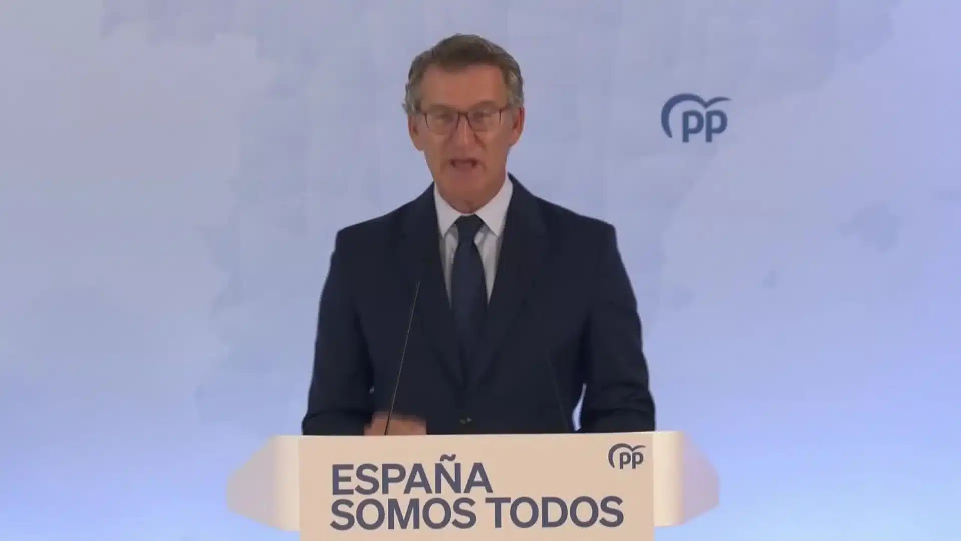Feijóo arremete contra Sánchez: "Cree que gobierna para idiotas"