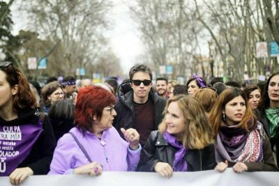 Iñigo Errejón: De Hombre 'Violeta' en el 8M y Enemigo de Rubiales a un Discurso Hipócrita