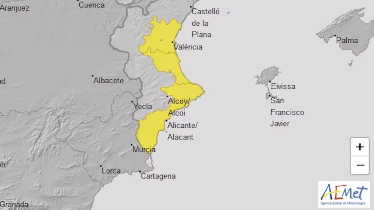 AEMET activa aviso amarillo por lluvias en Alicante y Valencia para Nochevieja ð§️