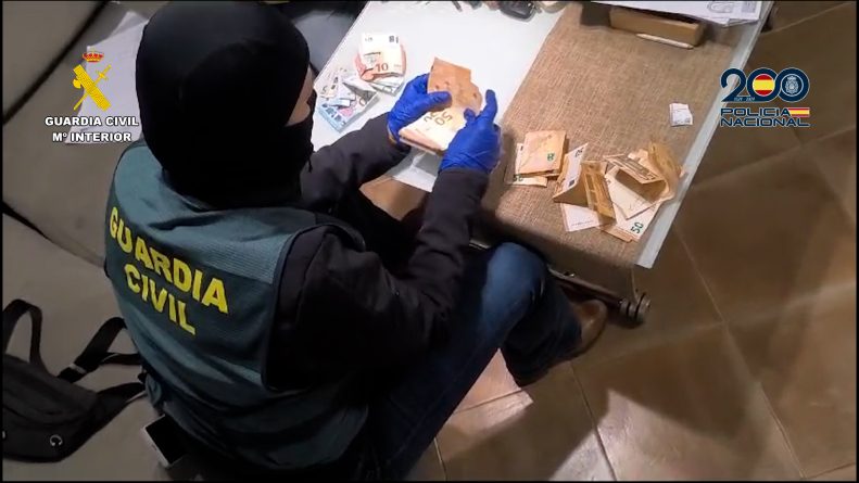 Embarcaciones con 300 caballos de potencia
