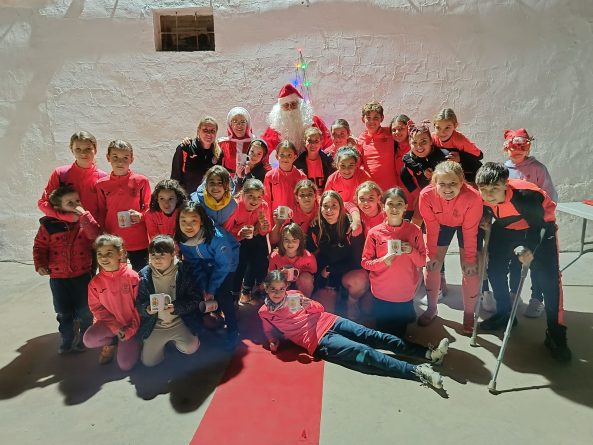 Visita de Papá y Mamá Noel al Club Deportivo Atlético de Aspe