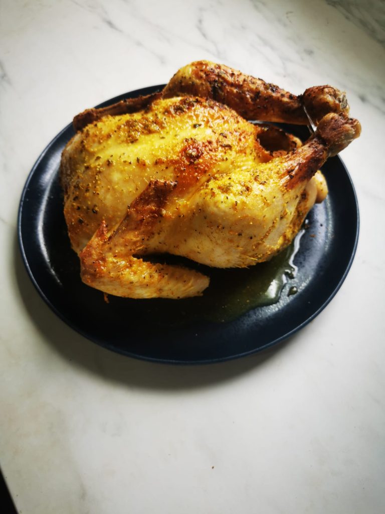 Receta: Pollo al Horno Jugoso y Aromático