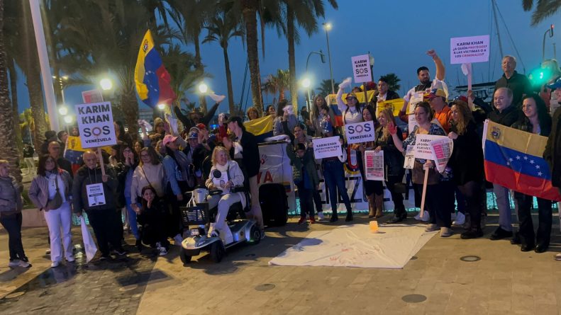 Venezolanos exigen a la corte penal internacional que actúe ya 