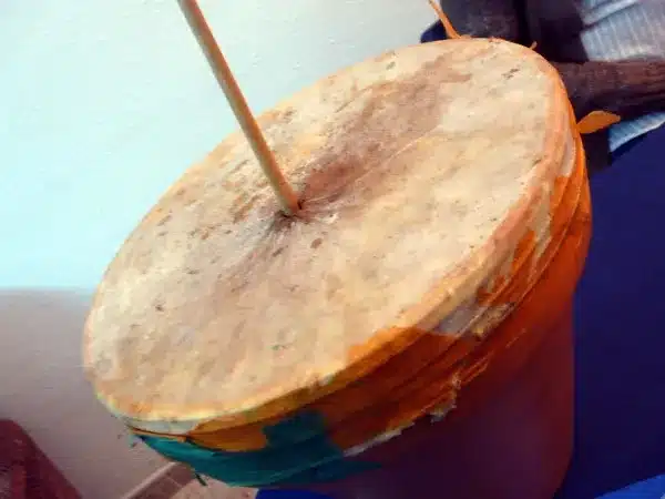 Tradición oral traicionada por las pantallas.