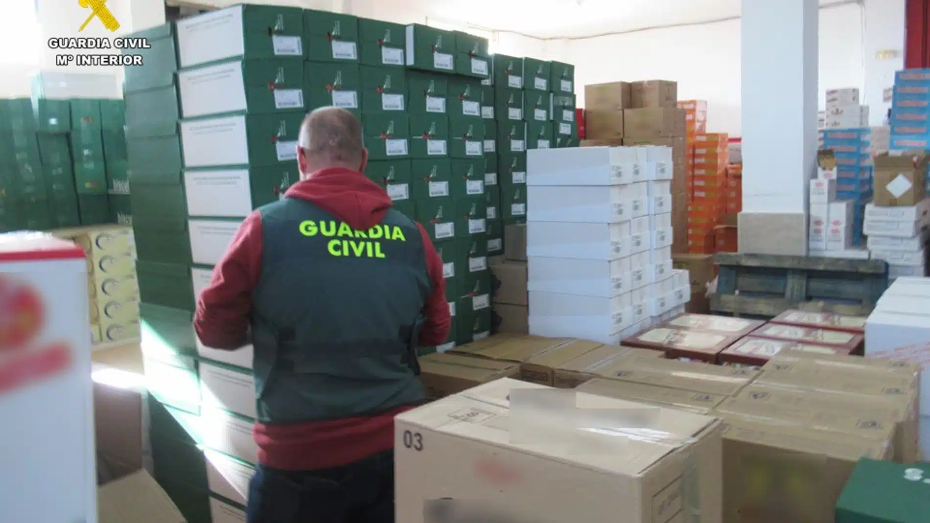 Tres Detenidospor estafar a empresas de dulces y turrones en Alicante 🍭🛑