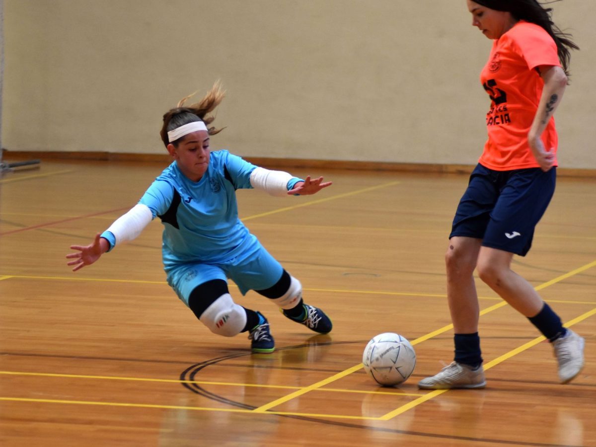 La portera del Atlético de Aspe Nahiara González participa en la convocatoria previa del Campeonato de España