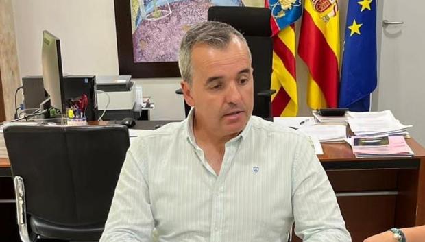 El alcalde de Aspe confirma ante el juez que El Chato le amenazó dentro del Ayuntamiento