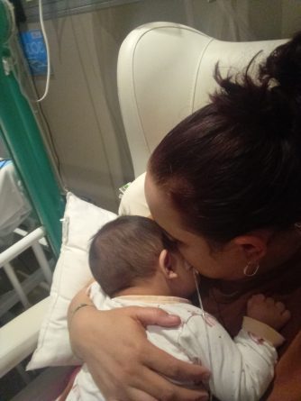 Presunta retención ilegal de una madre y su bebé en el Hospital Gregorio Marañón de Madrid, pese al alta médica