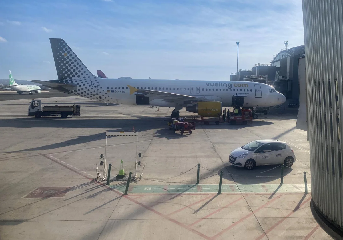 Moldavia más cerca: el aeropuerto de Alicante-Elche inaugura vuelos regulares a Chisinau