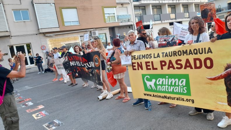 Ondara alza la voz contra la tauromaquia