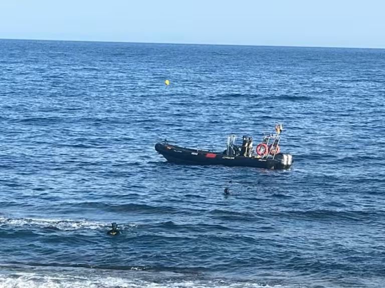 Búsqueda Infructuosa de un Cuerpo en el Cabo de la Huerta Guardia Civil Suspende Operativo