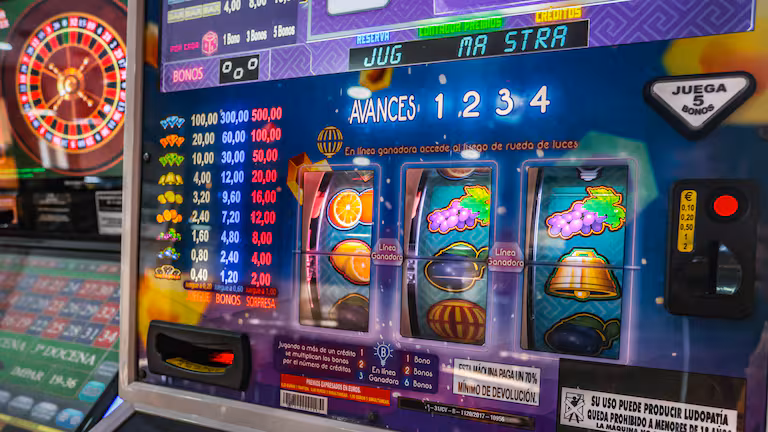 Frustrado robo de 20.000€ en Alicante: así operaba la banda con el método «engorda stacker»