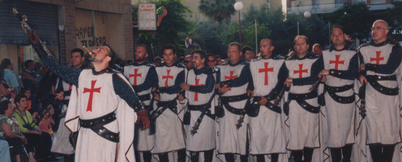 La Filà Templarios de San Blas Celebra su 30º Aniversario La Filà Templarios de San Blas Celebra su 30º Aniversario