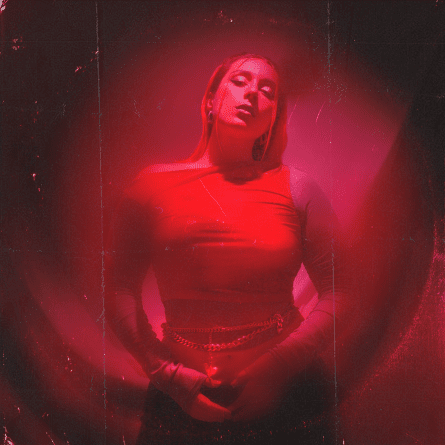 Miriam Dellas le canta al “Karma”: Para recordar que todo lo que das, encuentra su camino de regreso