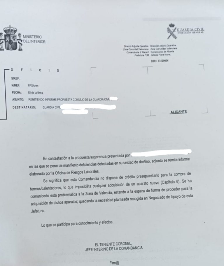 La Asociación Unificada de Guardias Civiles (AUGC) muestra su indignación por la falta de presupuesto para medios materiales y denuncian las condiciones en las que deben prestar servicio los agentes.