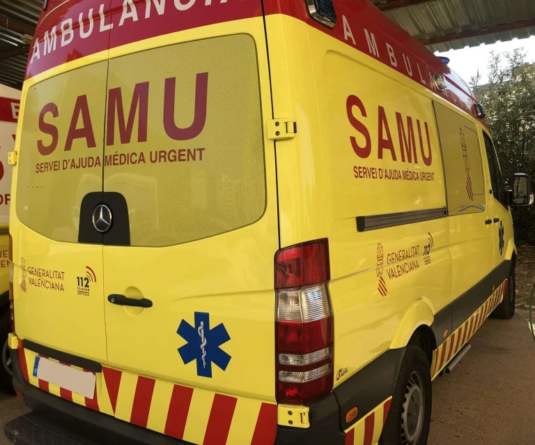 Calpe: Una mujer fallece ahogada mientras nadaba en la playa Arenal Bol