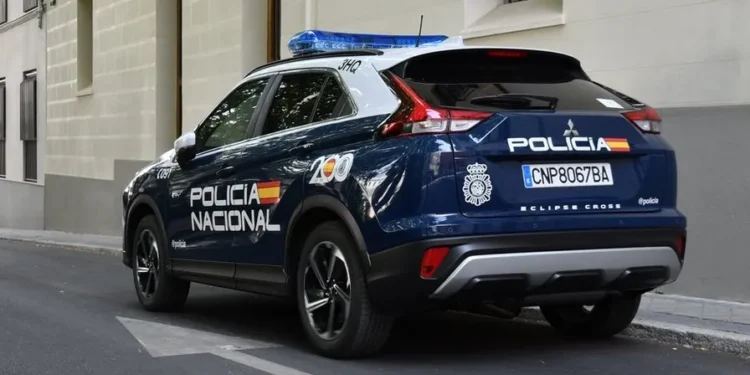 Detenido en Alicante por conducir un Porsche con matrículas falsas: así lo descubrió un policía fuera de servicio