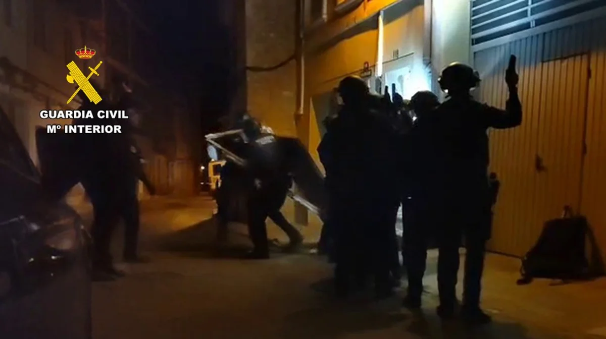 Detenido en Almoradí el presunto autor de un disparo a bocajarro a un portero en una discoteca de la Vega Baja