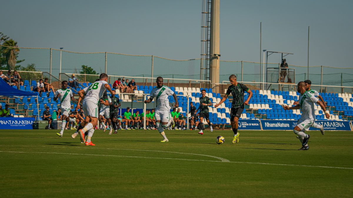 Elche CF cae ante el Al-Ahli FC en un amistoso de pretemporada con marcador de 0-2