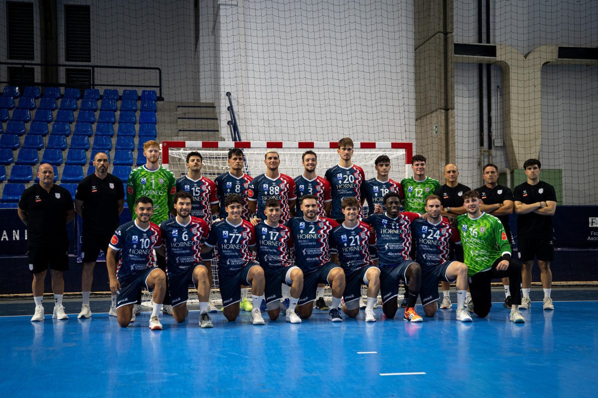 Primer test, primera victoria (36-28) del Horneo EÓN Alicante