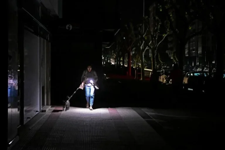 Iberdrola anuncia cortes de luz programados en Alicante y 9 municipios más: fechas y horarios detallados