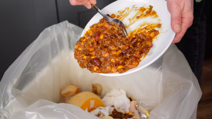 Alicante desperdicia anualmente alrededor de 47 millones de kilos de alimentos