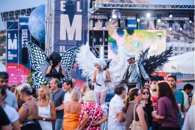 El Muelle Live se inaugura oficialmente en Alicante con un rotundo éxito